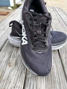 HOKA Bondi 8 Black Running Shoes Men’s 9 Women’s 10.5 Athletic Sneakers